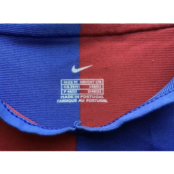 Signed Autographed Soccer Jersey FC Basel Home Jersey Size Medium - Picture 3 of 12